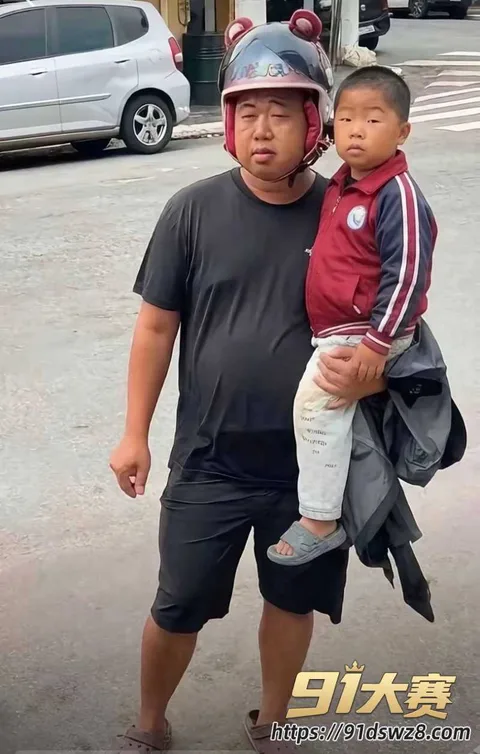 男一3W800px 抖音30万粉女网红 我就是图图 被蓝战非爆料出轨 曾发毒誓保证结果当晚被抓实锤-7