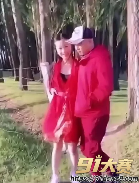 IMAGE 20261007 21:43:08 快手1260万粉男网红 丁老五 被爆睡女徒弟 前任刘文文也被指包养期间给他生女儿!-30