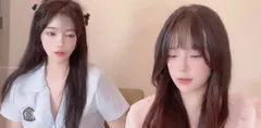 Stripchat双女姐妹花 注射催情剂后欲望彻底爆发 疯狂互舔粉嫩骚穴 互玩极致放飞