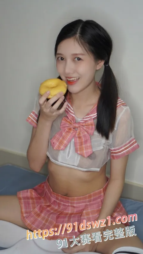 图2 御姐人妻露脸自拍各种姿势被金主猛操到浪叫闷哼不止 高冷人妻偷偷变骚母狗-2